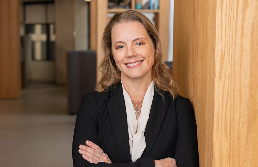 Darlene Ghavimi, Stinson LLP Photo